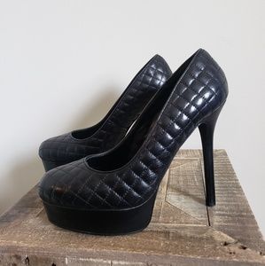 Steve Madden Platform Pump